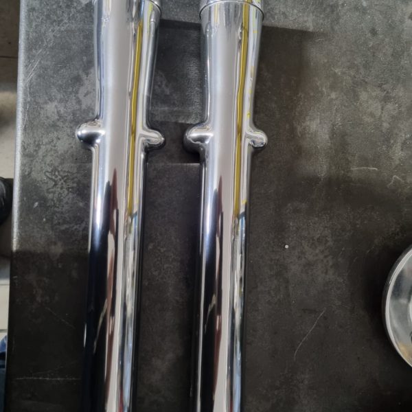 Polerowanie wibracyjne, polerowanie strumieniowe aquablasting