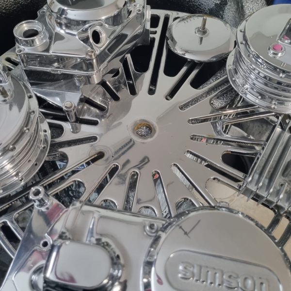 Polerowanie wibracyjne, polerowanie strumieniowe aquablasting